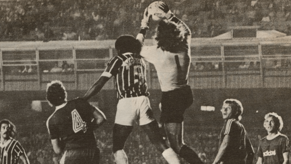 “Patrocínio Mobral”, Bayern de Munique&nbsp;1975