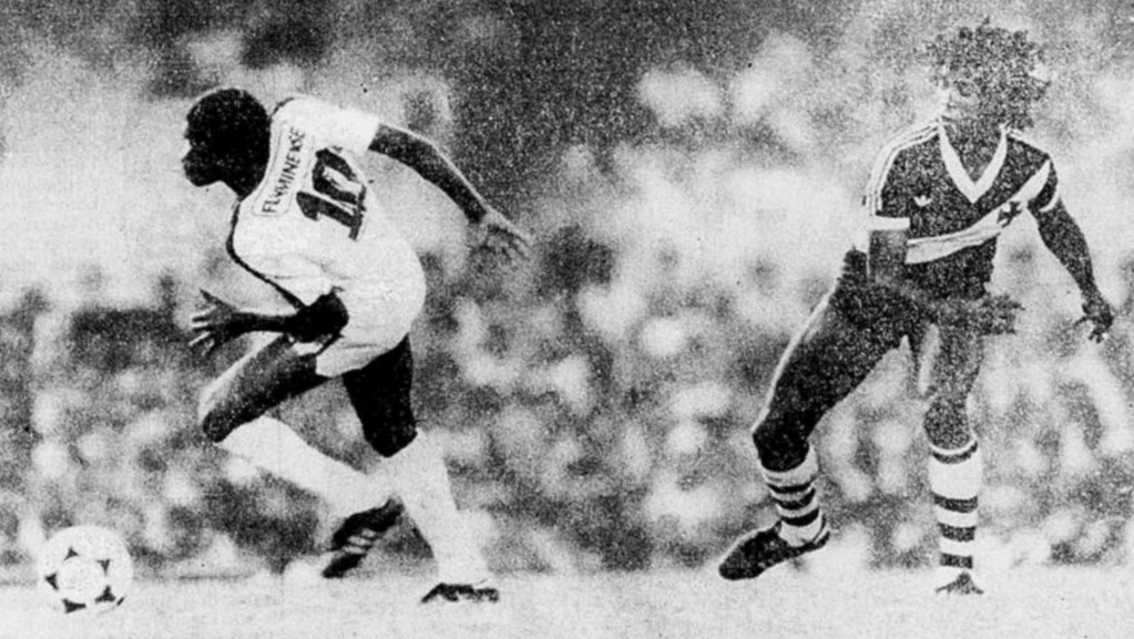 “Fluminense” estampado na camisa, Carioca&nbsp;1982