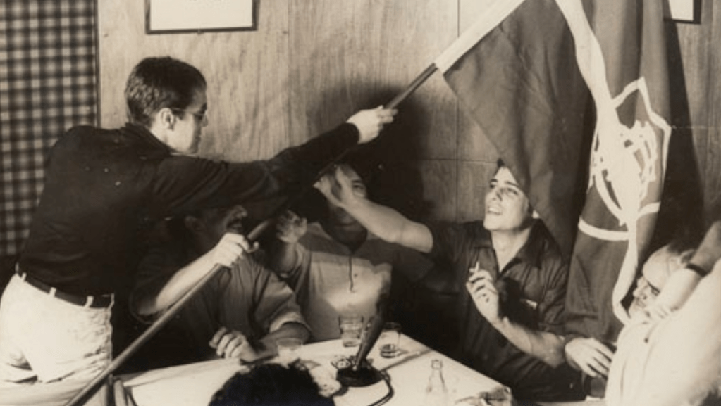 Chico Buarque no Bar Antônio’s, após vitória do&nbsp;Fluminense